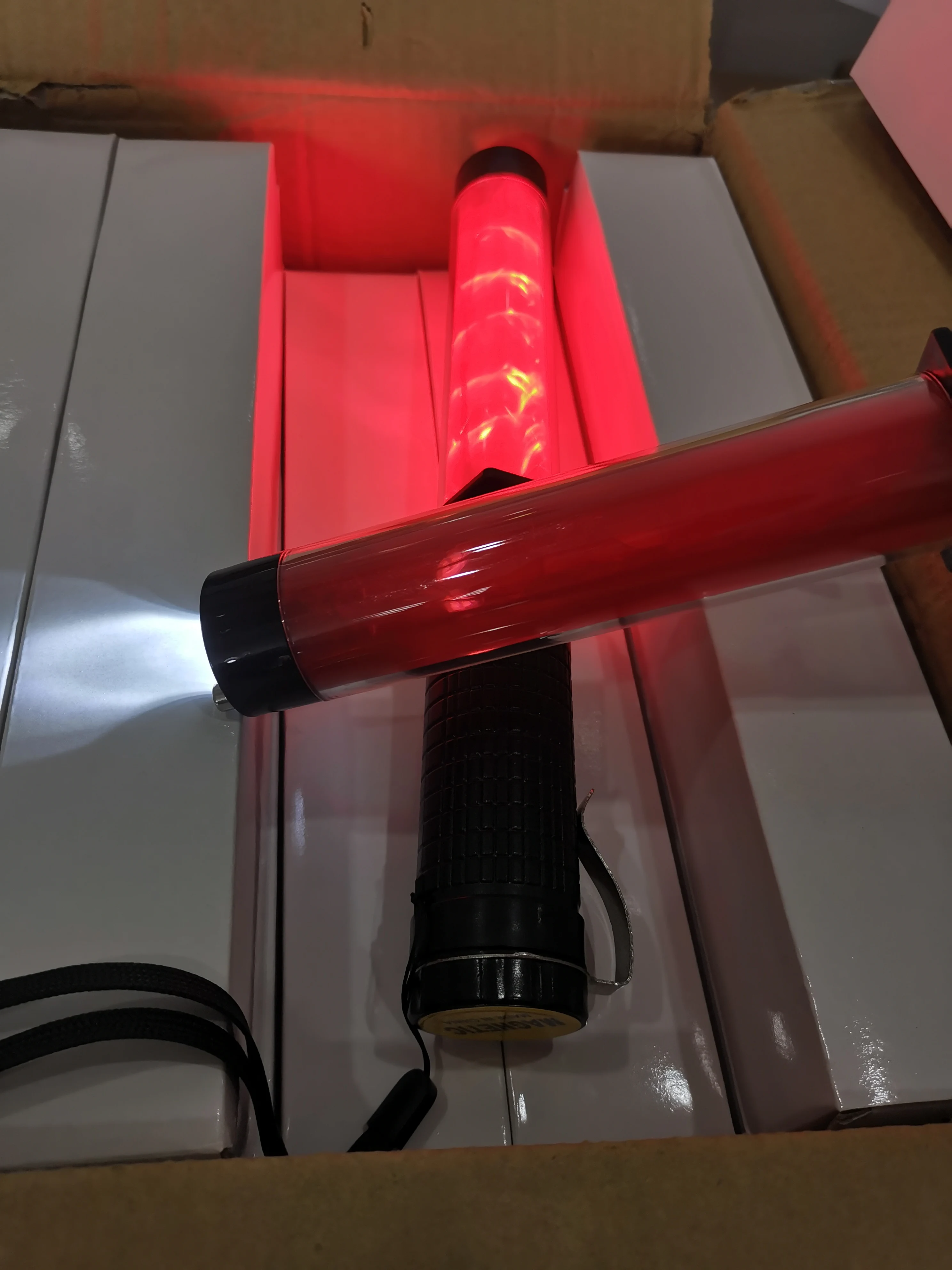 Led Road Traffic Control Baton Outdoor Safety LED Traffic baton Safety warning Flashing Light LED Traffic Wand Baton