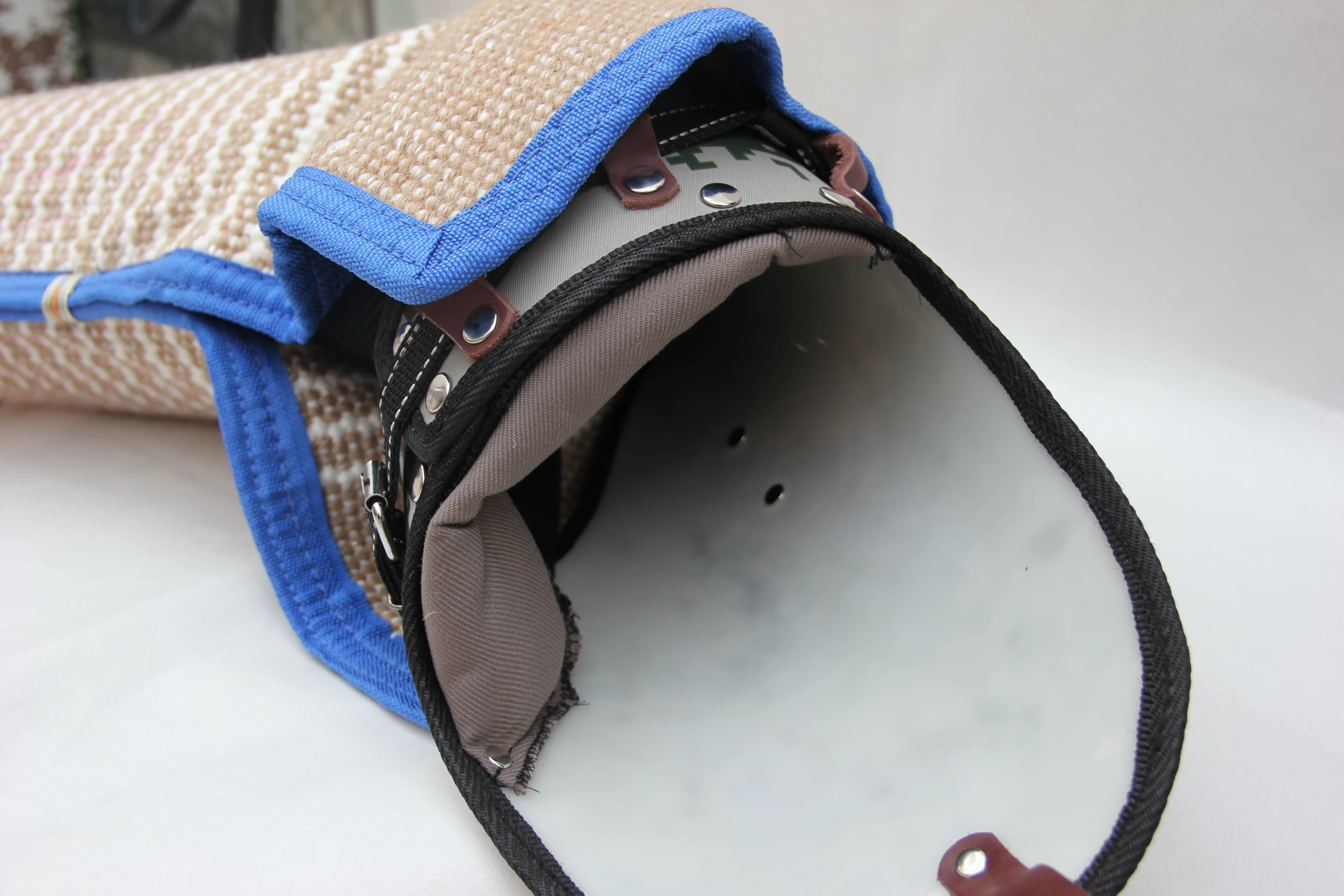 
High Marketing Quality Dog Bite Sleeve Training Equipment 