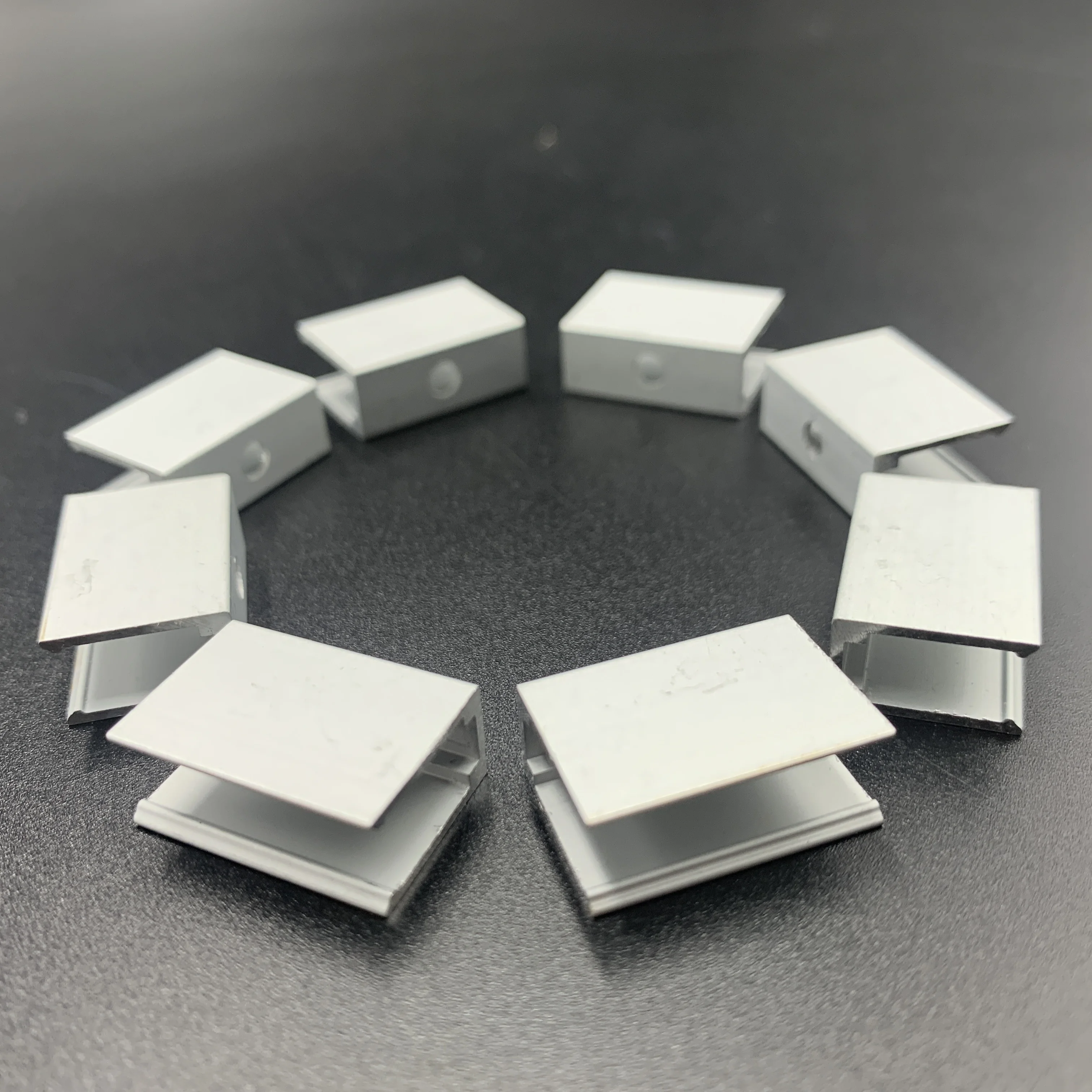 
100pcs Clip LED Fixing ABS Plastic Mounting Clips For 6x12mm / 8x16mm 5V 12V 24V Waterproof LED Strip Neon Light Buckles Clamps 