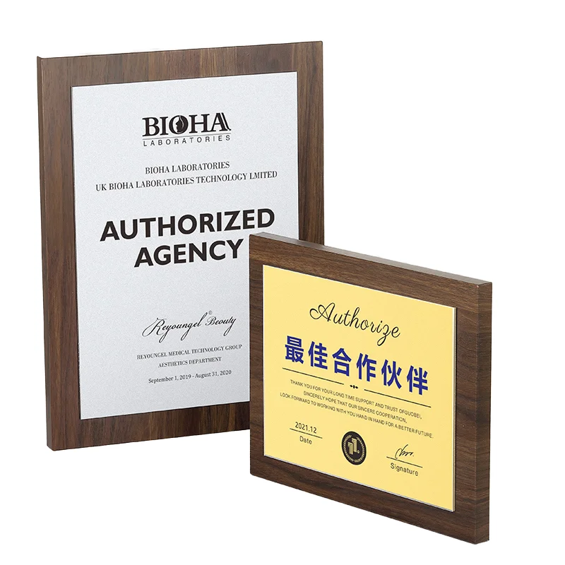 Высококачественные персонализированные медальные бляшки из искусственного массива дерева алюминиевые награды почетные деловые украшения сувенирные трофеи