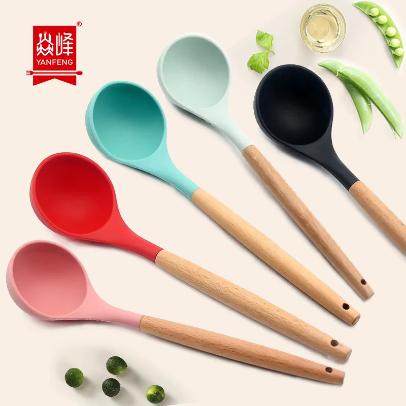 Heat Resistant Kitchen Tool Silicone Kitchen Soup Ladle with Wood Handle for kitchen silicone soup ladle spoon