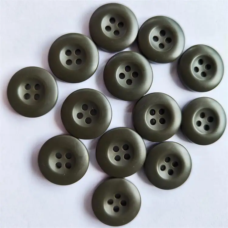 WT manufacturer wide edge 4 holes army green 19mm 30L resin button for garment