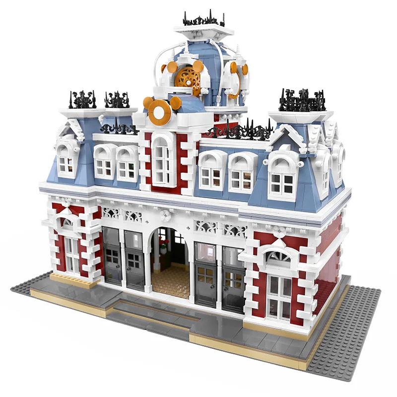 2022 Popular Toys Mould King 11004 The Station Of Dreamland Diy House Model Street View Building Block For Kids Gifts