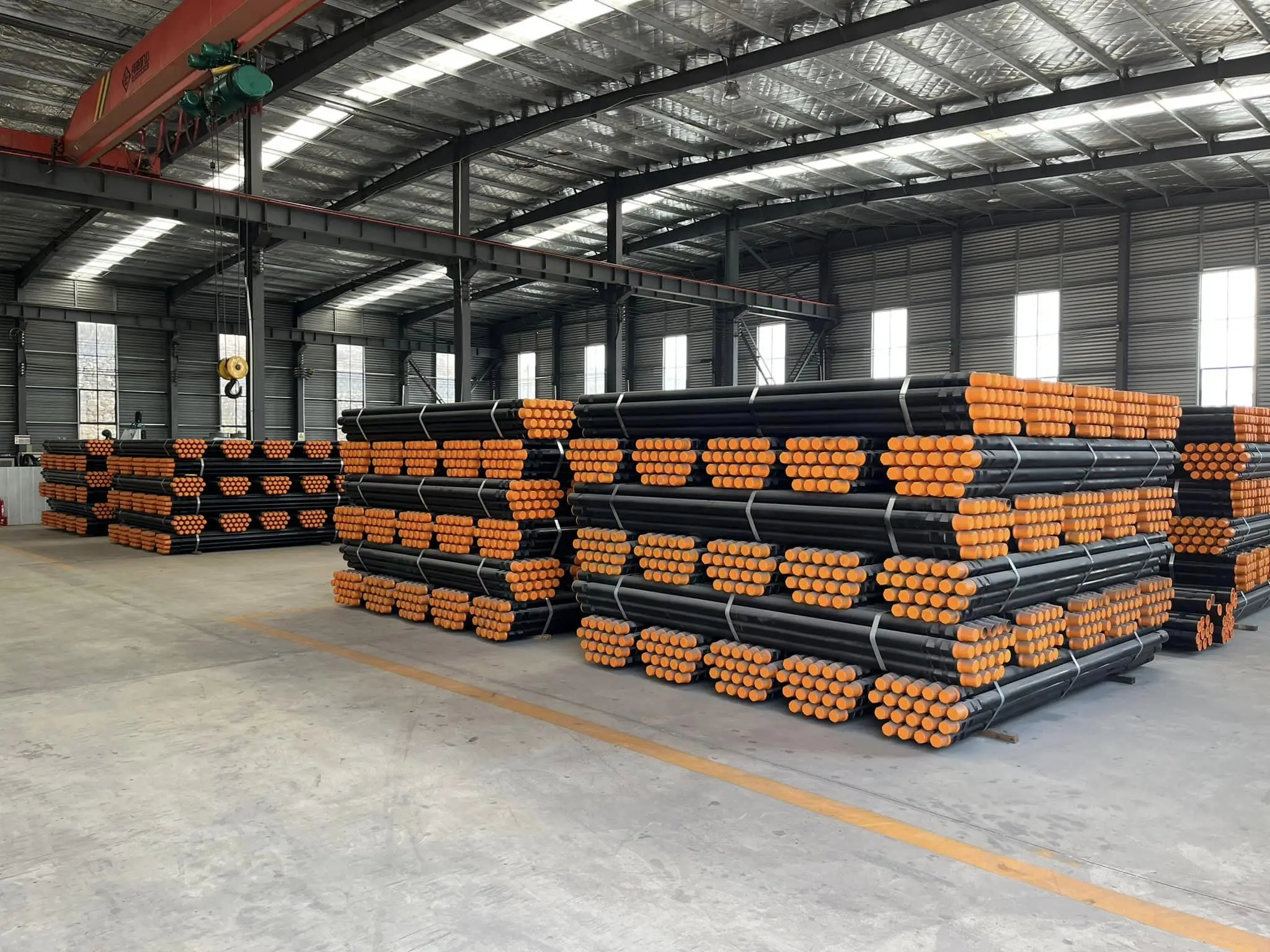 Wholesale Customization New Used 89mm API Adequate Steel Geological Drill Pipe 76mm 102mm 114mm Water Well Drilling Construction