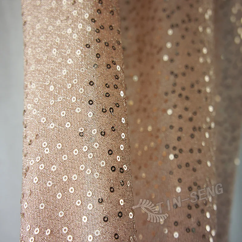 Трикотажная блестящая ткань цвета шампанского с люрексом для вечерних платьев