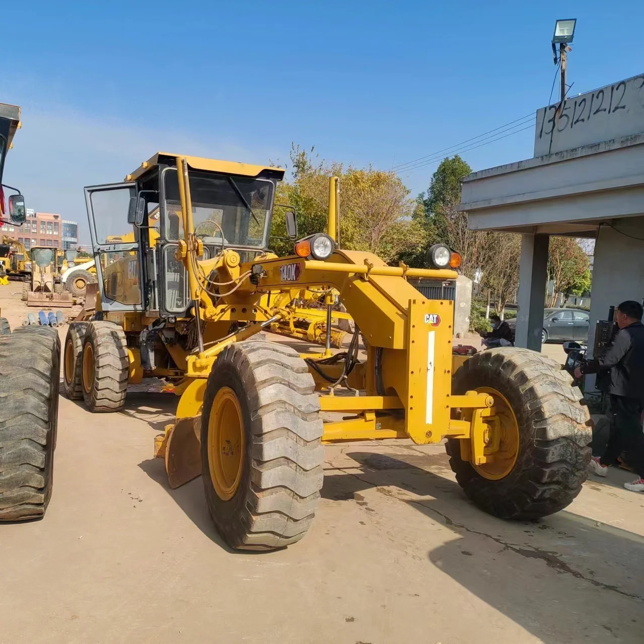 Medium Duty Caterpillar Graders 120H 140H Used Komatsu Graders Trade Mart 511 Qatar Machinery and Equipment for Sale