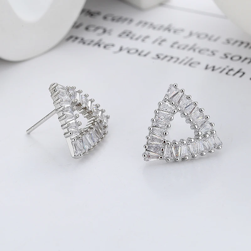 RFJEWEL Simple Classic Shiny Zircon Triangle Brass Genuine Platinum/Gold Plated Delicate Stud Earrings