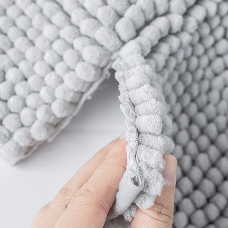 
Hot Selling Good Feedback Bathroom Carpet Non-Slip Chenille Bath Mat 