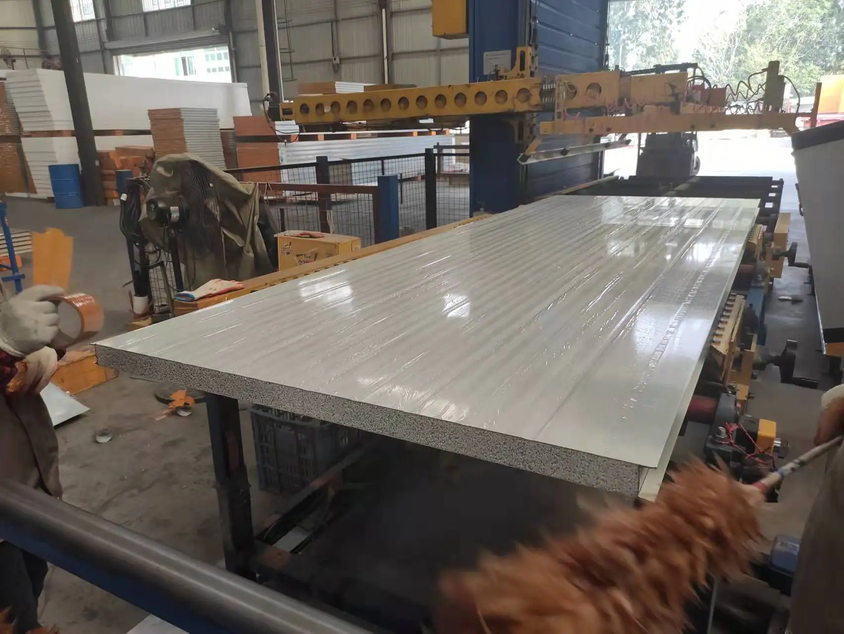 High Density Fireproof Calcium Silicate Foam Sandwich Panel Steel EPS Silicate Sandwich Panel For Sale