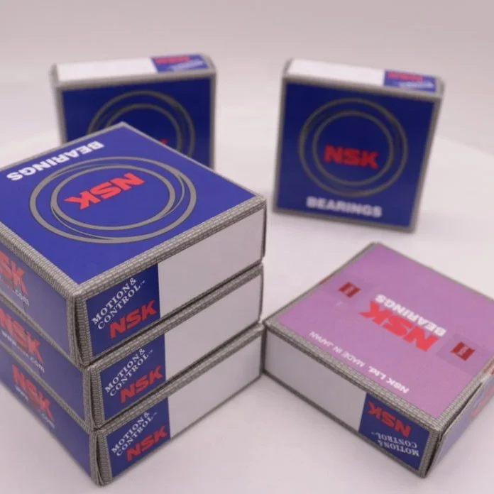  Обильный запас Япония глубокий паз шарикоподшипник NSK 6204ZZCM