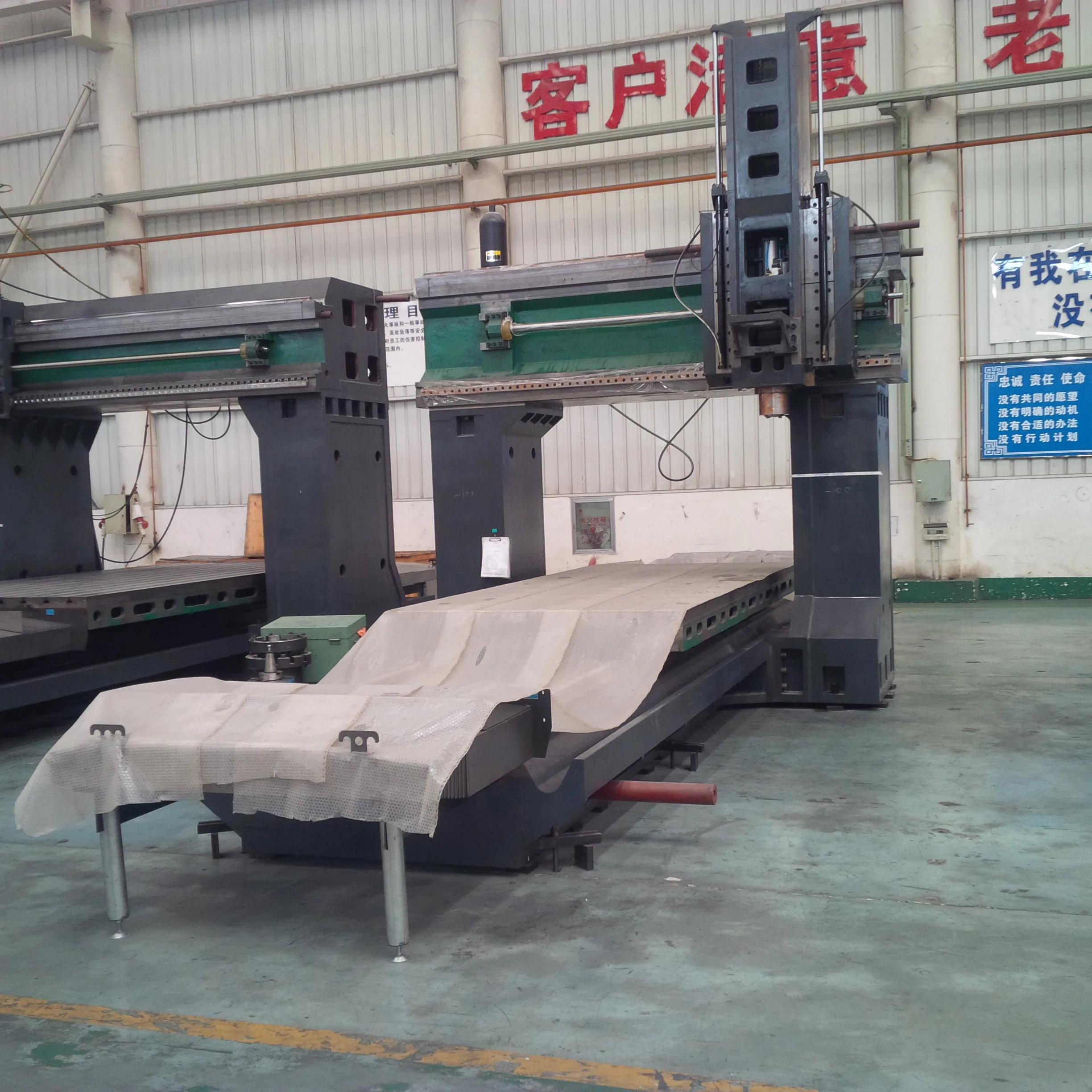 Double column gantry machining center Bridge type milling machine