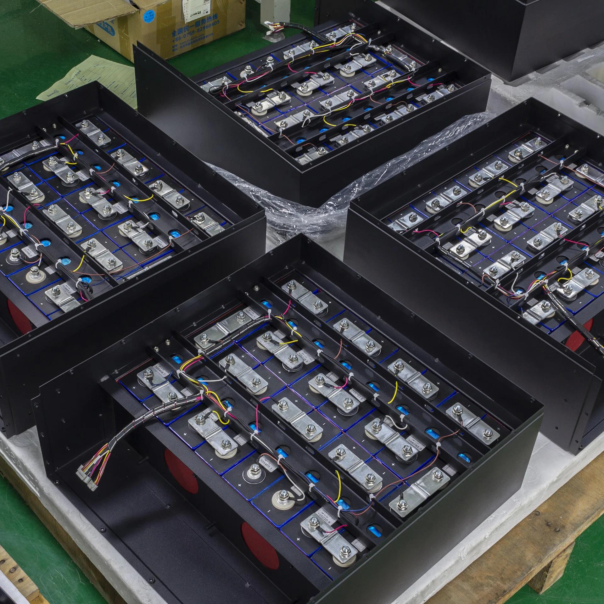 LiFePO4 10kwh 50 kwh 24V 48V 100Ah 200Ah 280Ah solar lithium-ion server solar system rack mounted battery pack intelligent BMS