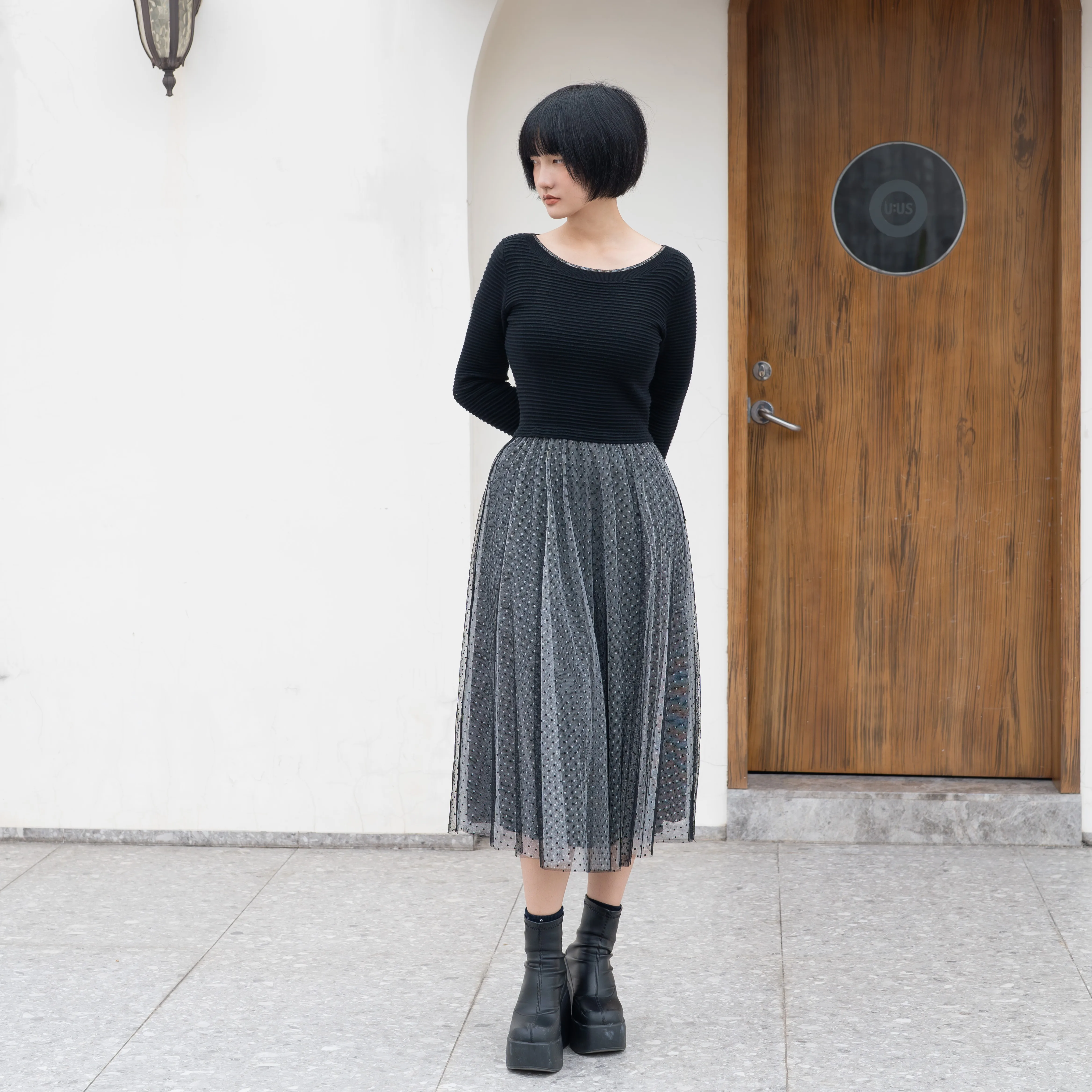 Custom Oem Retro Style Branded Clothes Modest Ladies Wear Black Elegant Knit Top and Sheer Mesh Skirt Midi Female Office Dress