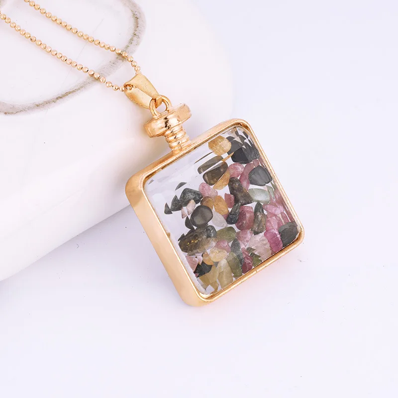 New Transparent Square Glass Bottle Necklace Faceted Square Frame Granule Amethyst Pendant Necklace For Women Jewelry
