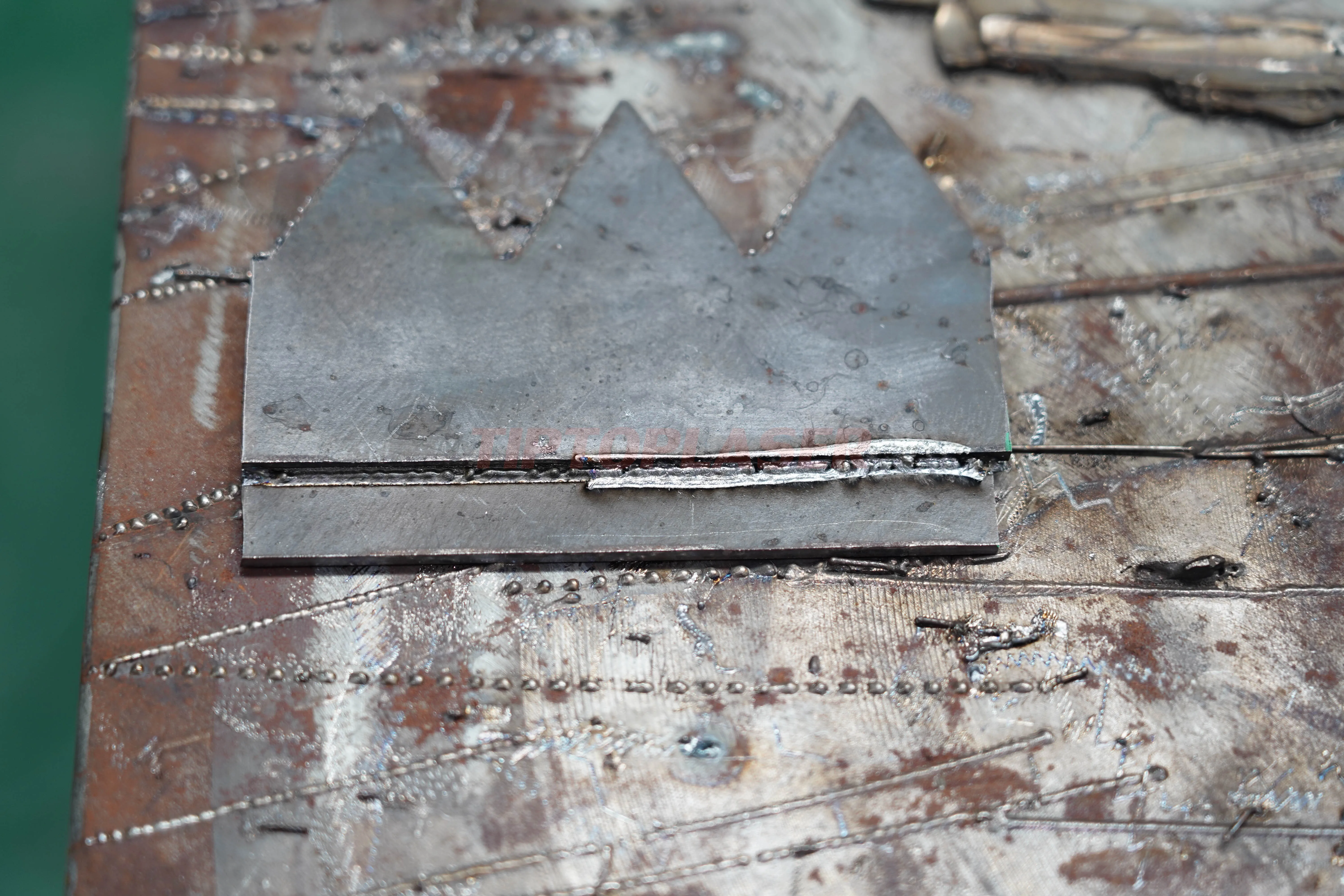 2024 1500w 2000w 3000w strongest metal aluminum welder 4in1 handheld fiber laser welding machine for aluminum and stainless