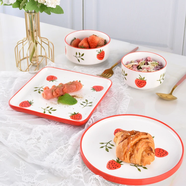 Wholesale Glaze dinner tray ceramic plates sets dinnerware porcelain dish strawberry dinner set