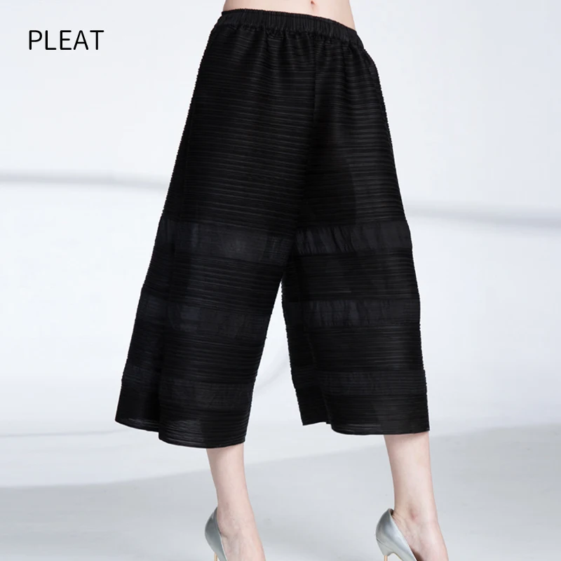 Issey Miyake Pleated ladies fashion casual elastic belt seven minutes Wide Leg Pants