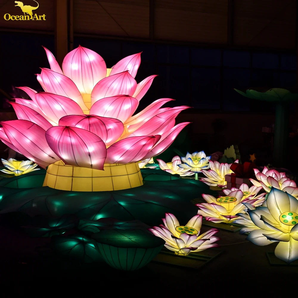 Mid Autumn Festival Lanterns Beautiful Silk Lantern For City