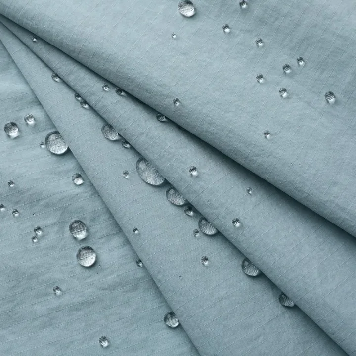 Ультралегкая нейлоновая ткань 10D для спальных мешков и пуховиков и парапланеристов