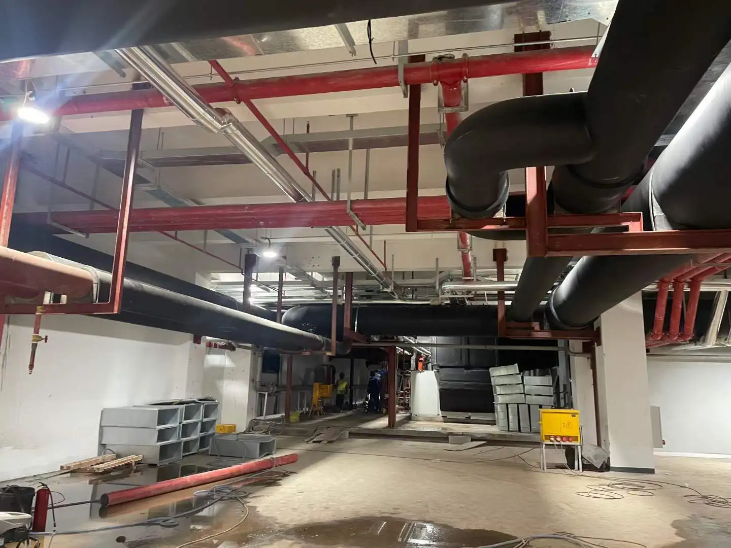 Bellsafe Flex NBR Elastomeric Rubber Insulation Tube Aluminum Foil Rubber Foam Tube With Self Adhesive