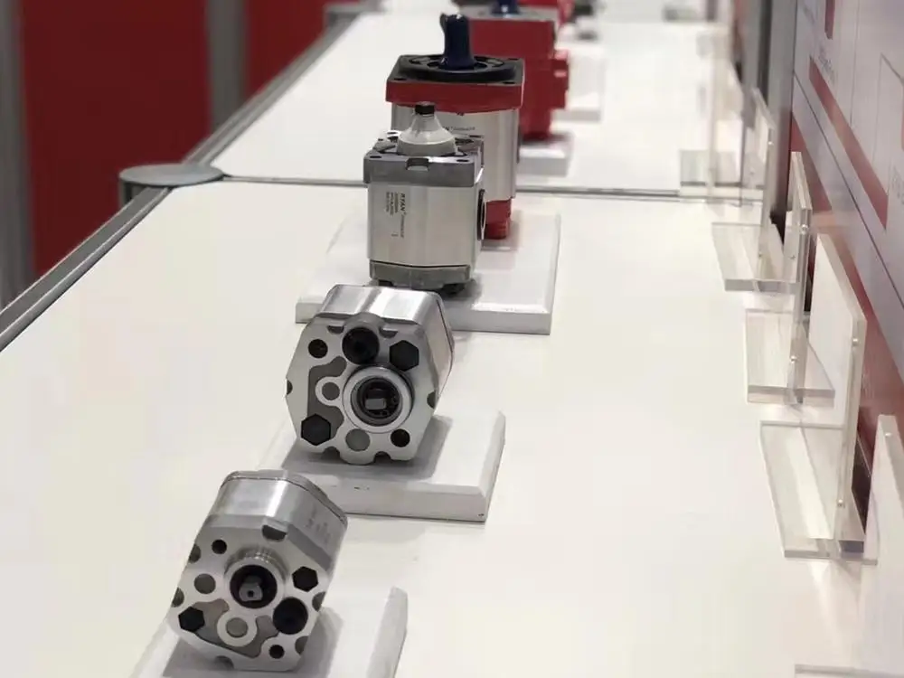 RYANCapable Manufacturer Excavator Hydraulic Gear Pump