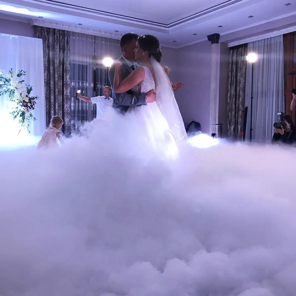 Низколежащая дымовая машина Nimbus 3500 Вт для сухого льда свадебной сцены вечеринки свадьбы жениха первого танца