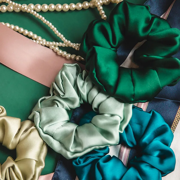 Top Seller Custom Solid Color Silk Bulk Elastic Hair Ties Satin Hair Bands Silk Scrunchies