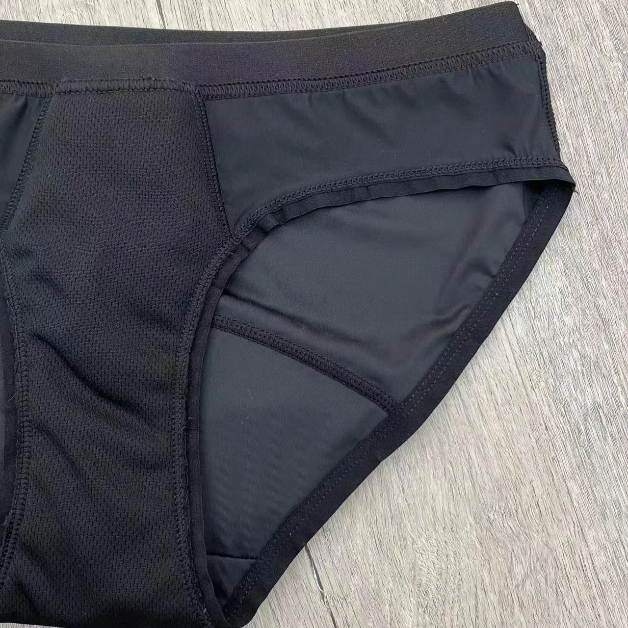 Wholesale 4 Layers Fabric Underwear Waist Midd Heavy Flow Period Panties for Women Leak-Proof and Functional Menstrual
