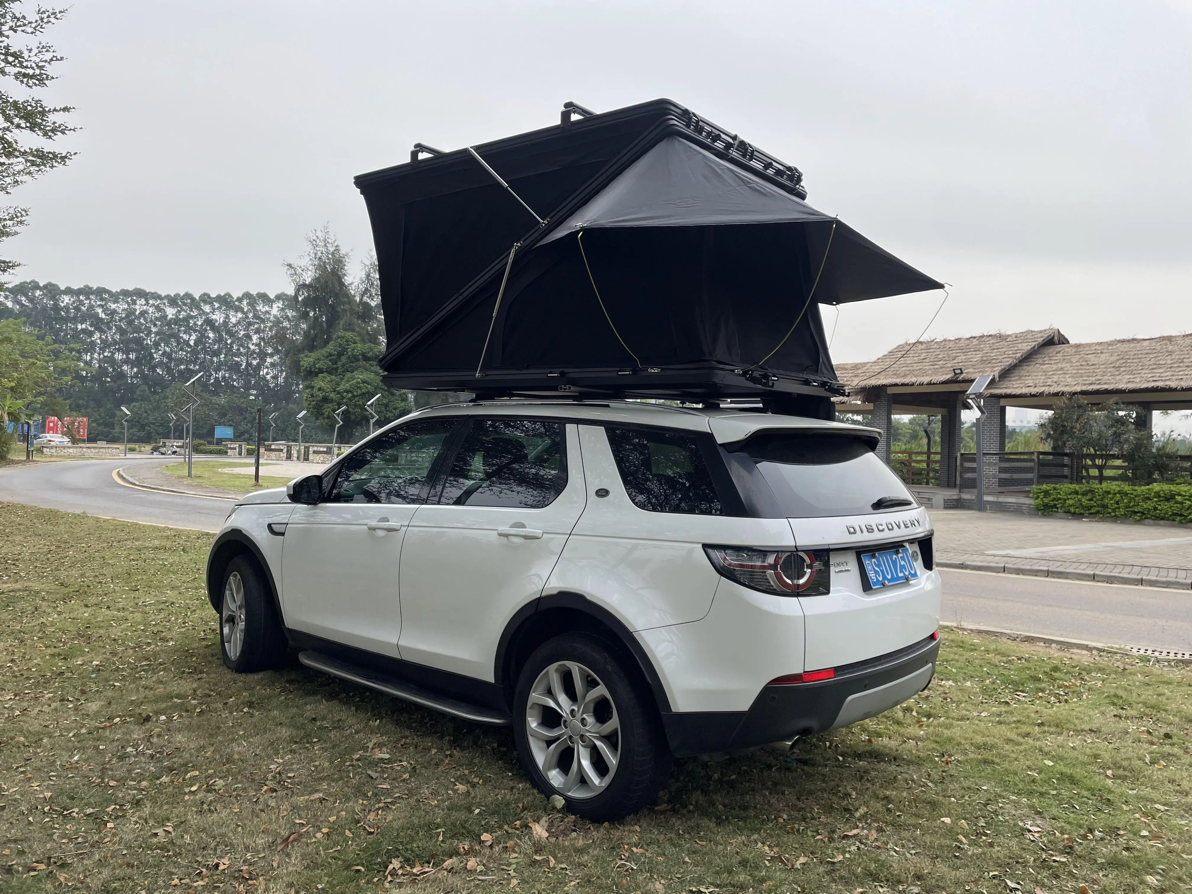 New Style Z shape Waterproof Rooftop Tent Aluminium Alloy Triangle Hard Shell Roof Top Tent