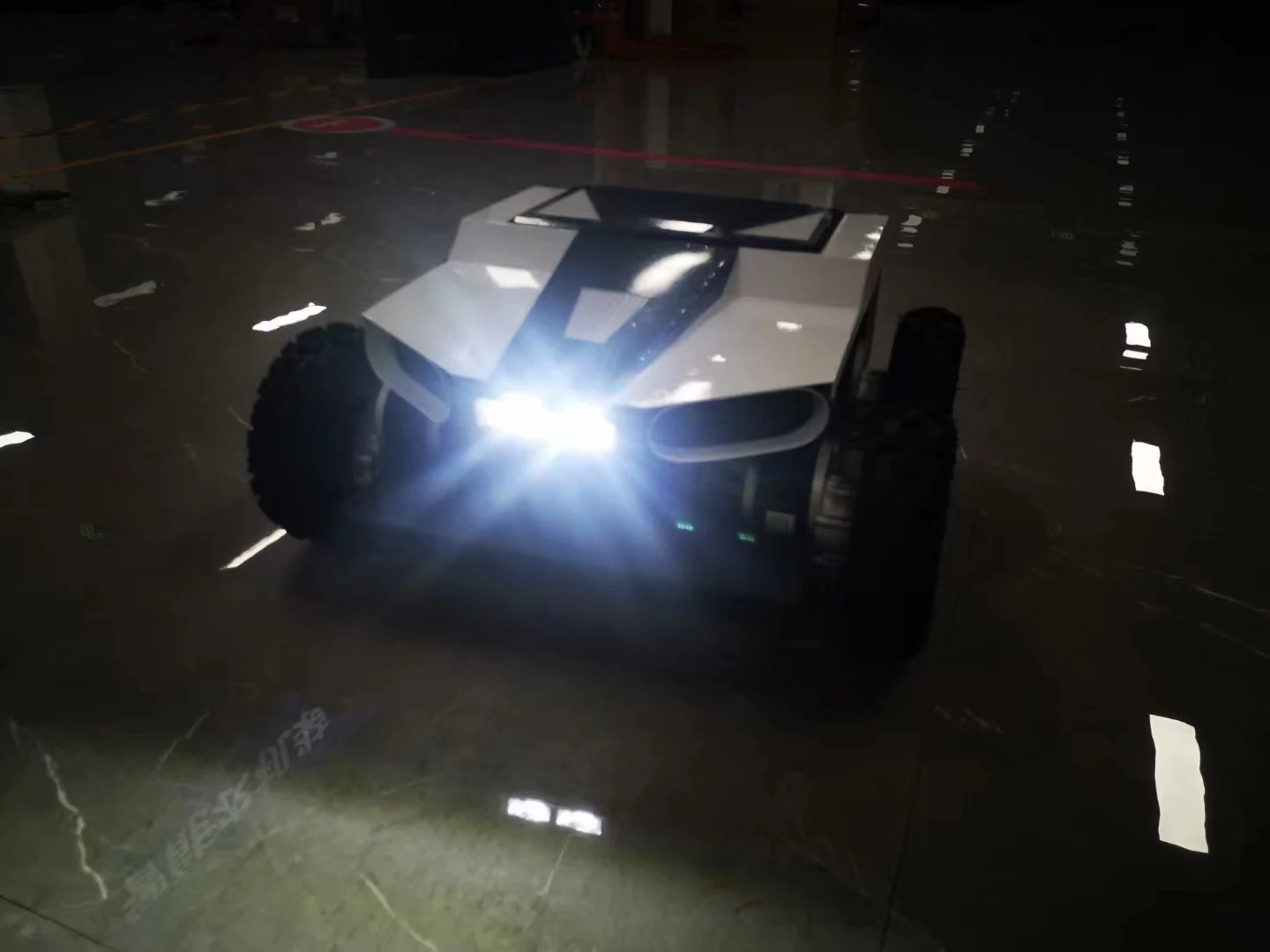 cool and intelligent Automatic remote control robot lawn mower long time battery ramain