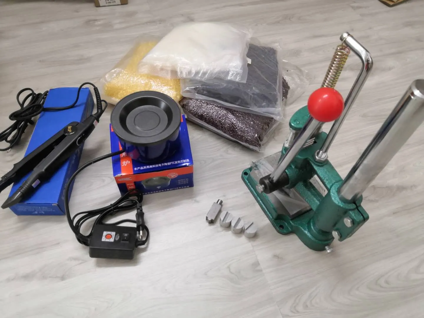 Keratin Hair Extension Making Tool  Green Pre-bonded Press Hair Extension Machine U/V/I/Flat Tip