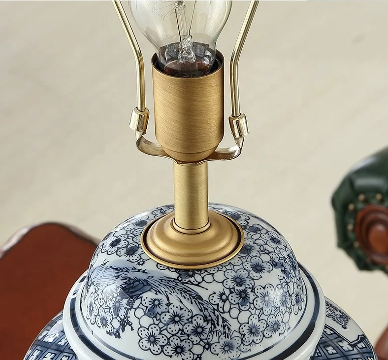 Chinese classic blue and white ceramic jar E27 table lamp for bedroom