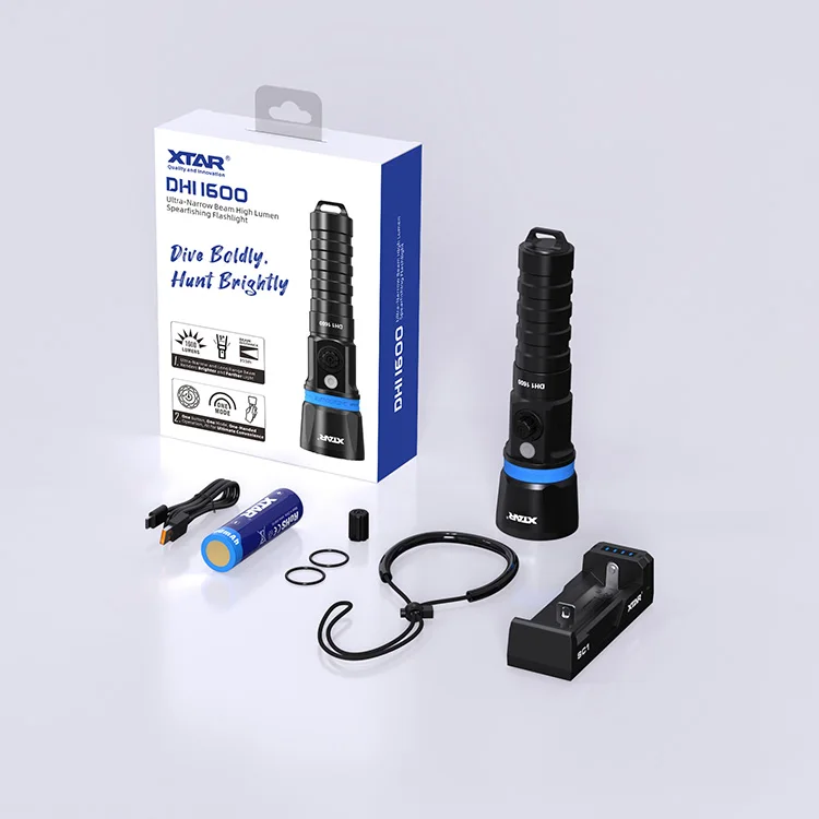 XTAR DH1 1600lumens securitying diving flashlight waterproof flashlight for diving using batteries