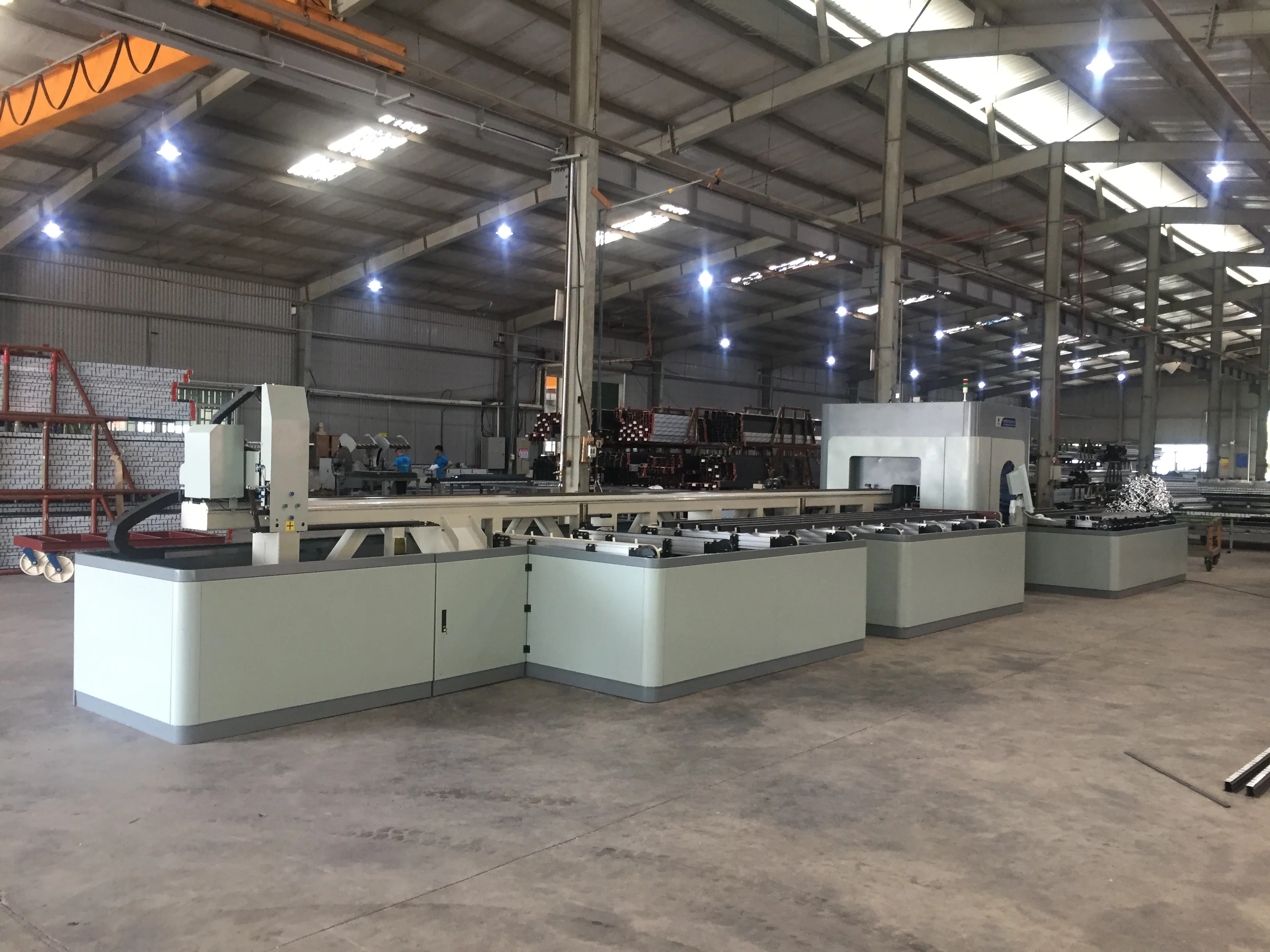 Детали высококачественного обрабатывающего центра алюминиевого профиля Tianchen