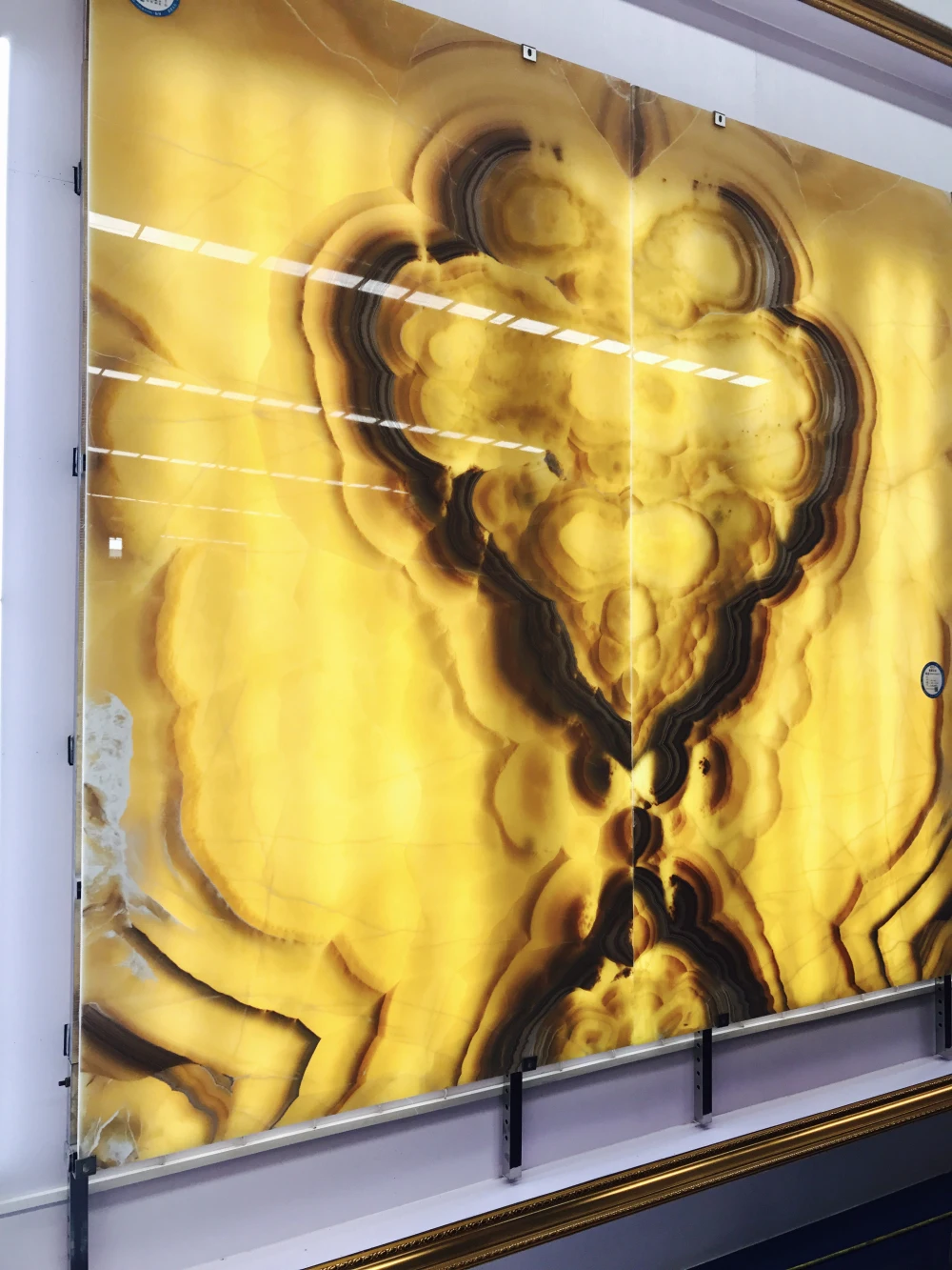 Elegant Backlit translucency natural onyx natural tile Onyx slab yellow stone for orient style decoration