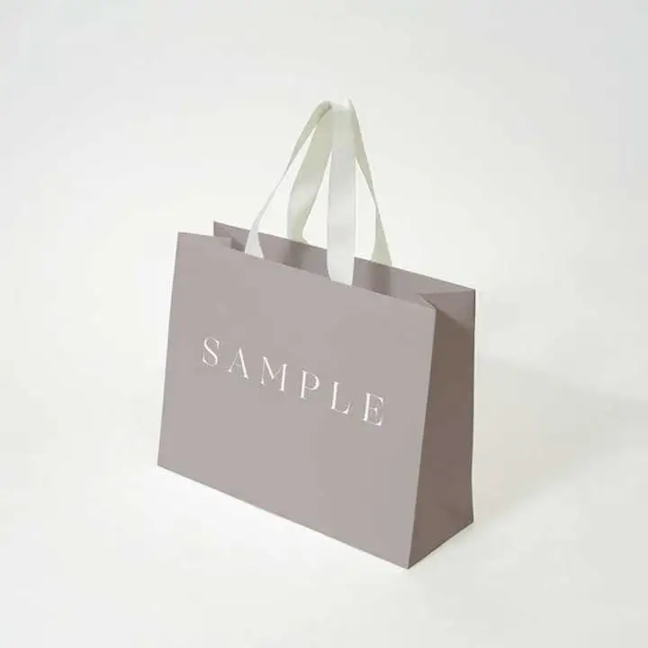 Factory custom luxury black Clothes store retail packaging gift carry bags boutique shopping paper bags with own logo