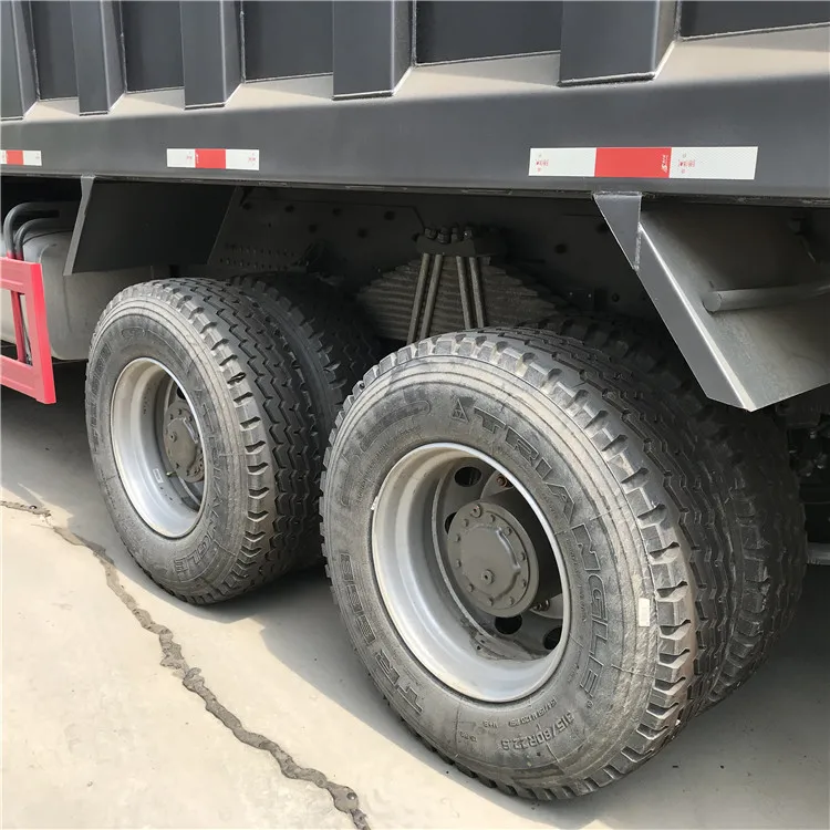 In Jamaica Low Price Sinotruk Howo 8x4 30 Ton Tipper Truck Specifications box  truck
