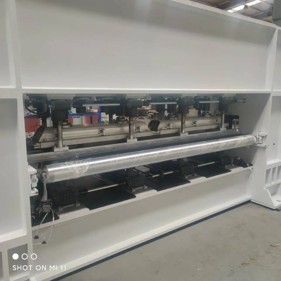 high quality high speed non woven carpet felt making needle punching loom machine