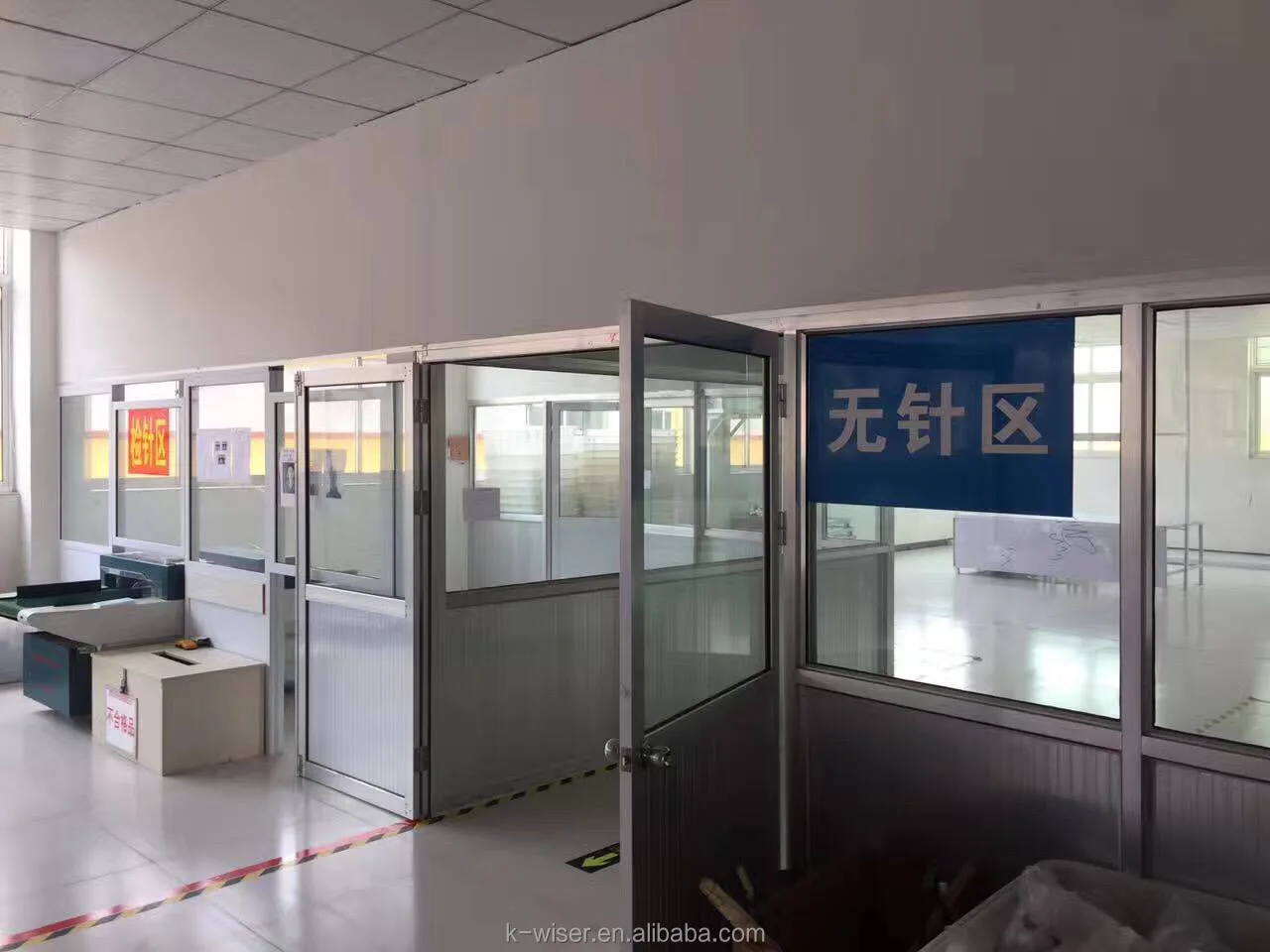 
Knitted Top Checks Woven Hem & Bow Kids Baby Clothes Baby Dress Baby Knitwear 