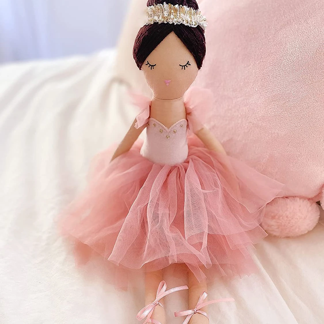 Soft & Elegant Plush Doll, Well Built Stuffed Doll for Child or Toddler,Use as Toy or Room Decor
