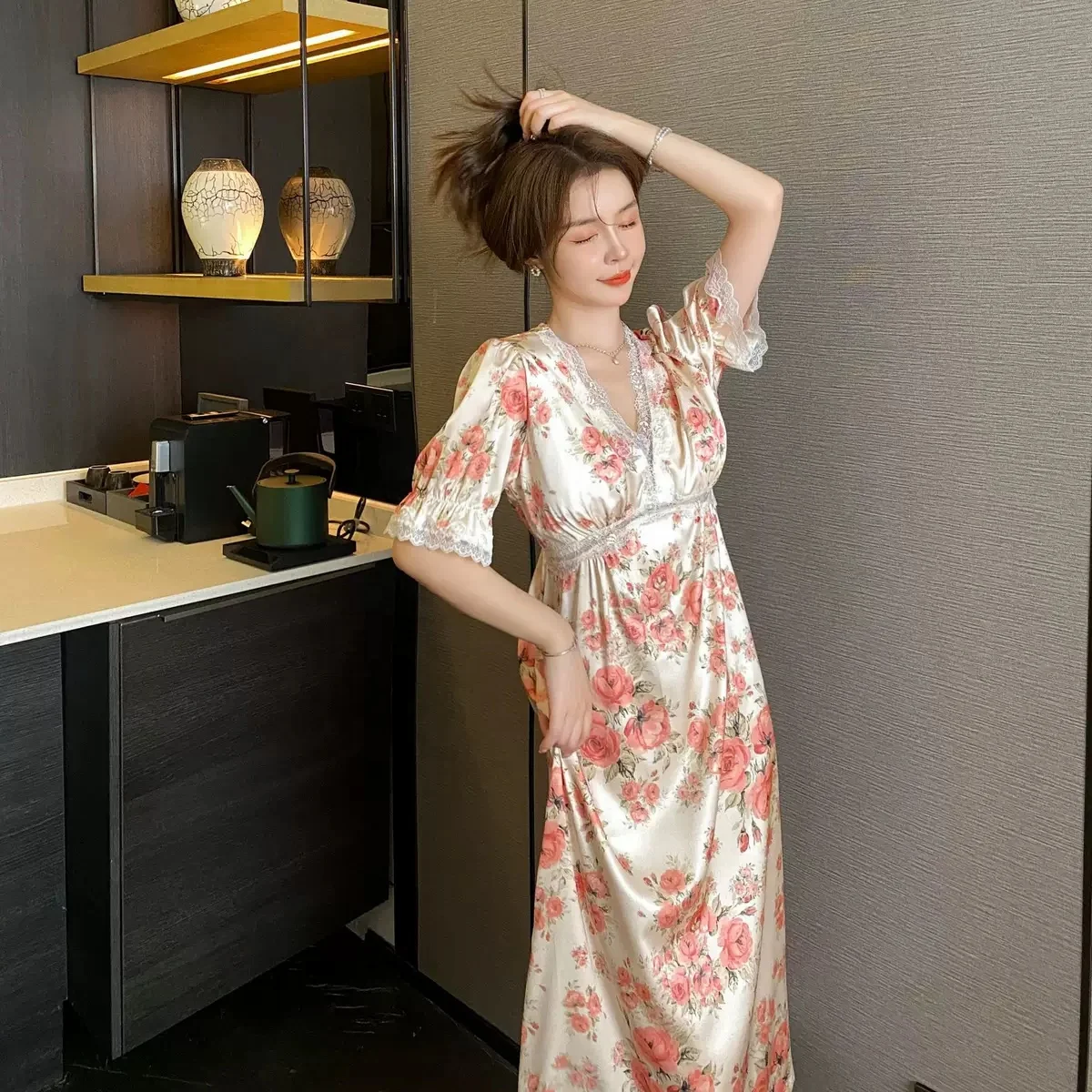 New Arrival Short Sleeves Floral Long Night Gowns Luxury Silk Satin Summer One Piece Nighty Ice Silk Pajamas for Women
