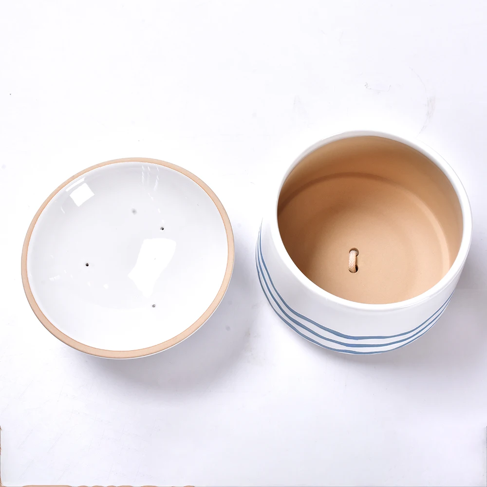 Striped pattern white ceramic flower pot with plates can be planted as a cute and succulent flower pot