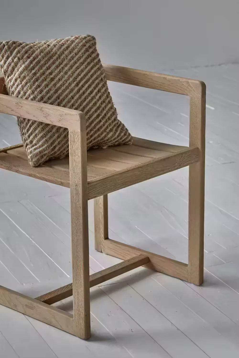 Japandi Minimalist Modern Light-Colored Solid Wood Chair Handcrafted Teak Living Room and Dining Table Chair