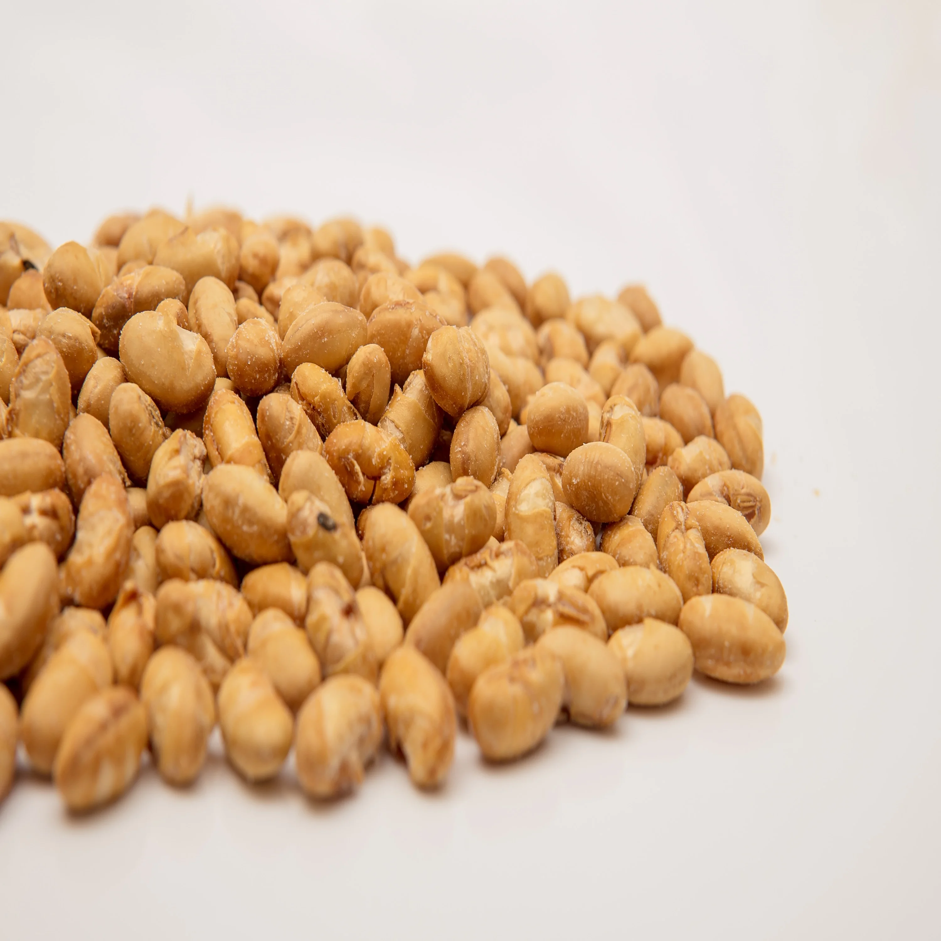 Superior Quality Sea Salt Roasted Soya Bean Snacks Healthy Nutritious