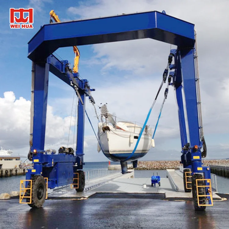 50t~300t best performance hydraulic boat lift marine travel lifting crane yacht crane for sale
