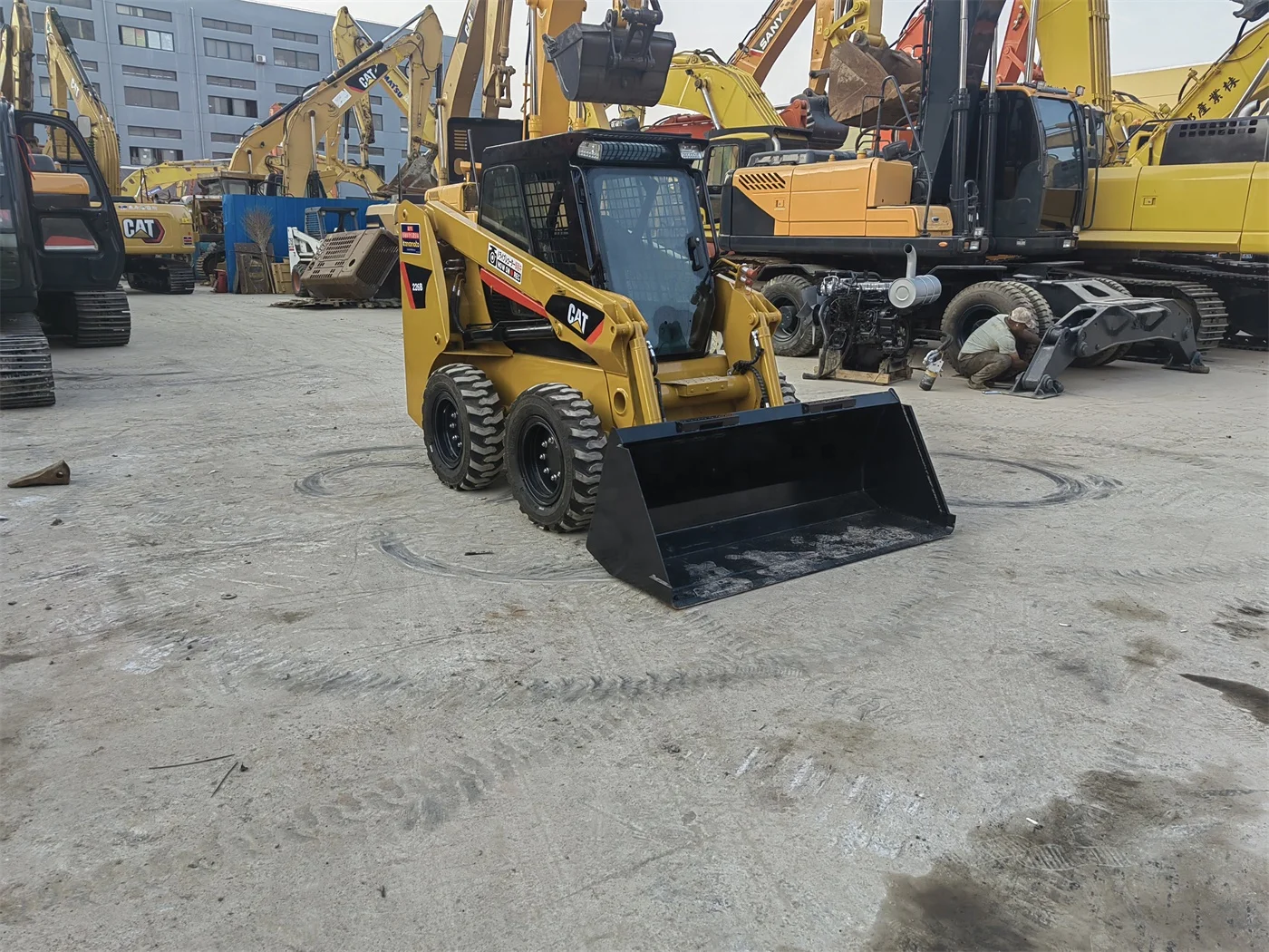 CAT 226b используется Передняя мини-погрузчик погрузчики Caterpillar 226B оригинальная машина для продажи