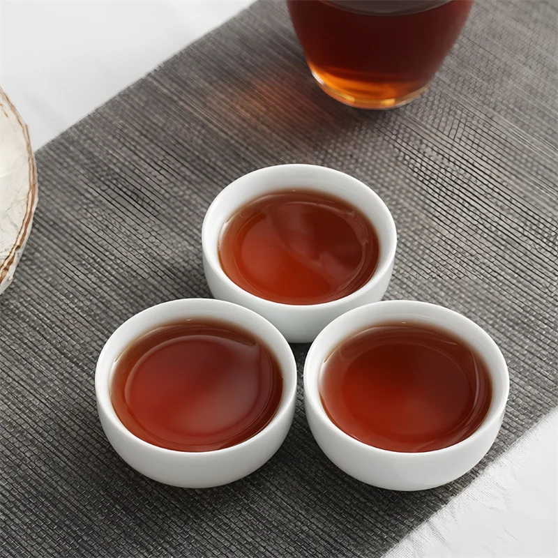 Chinese Puer Tea Cake Shu Puerh 357 Gram Yunnan Pu Er Cha Bing Compressed Tea