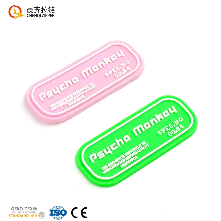 Heat Press Soft PVC Parches Wholesale Custom Logo Personalisable Iron on Embossed Rubber Label Patches for Hats Caps