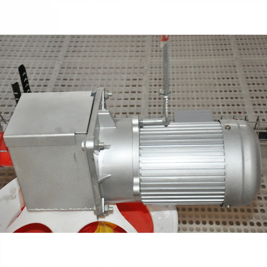 Farming Equipment automatic chicken feeders and drinkers nipple drinkers feeding line system for chicken coop/ poultry