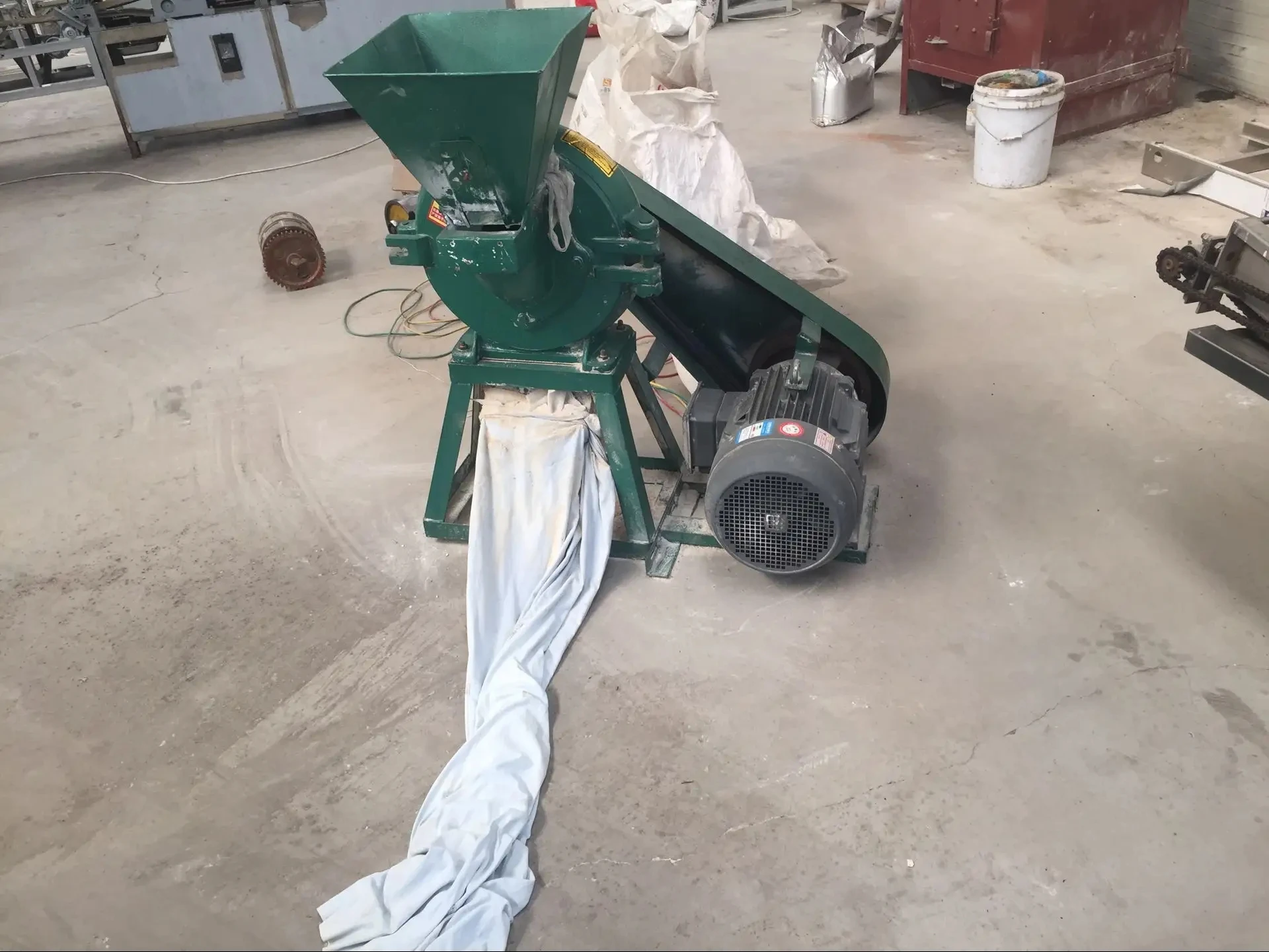 diesel engine/electric motor maize meal grinding flour mill machines prices